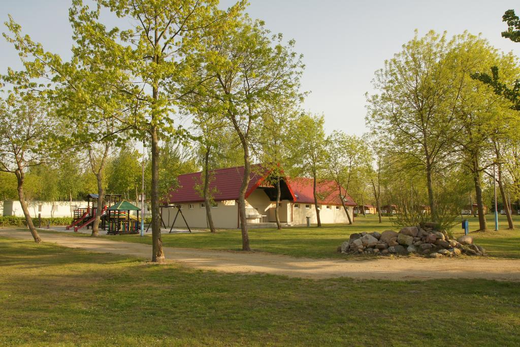 Holiday Resort & Camping Intercamp'84 Леба Экстерьер фото